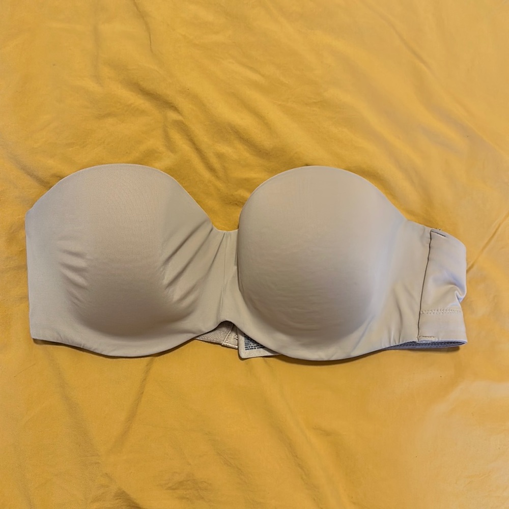 Gapbody 36C strapless beige bra